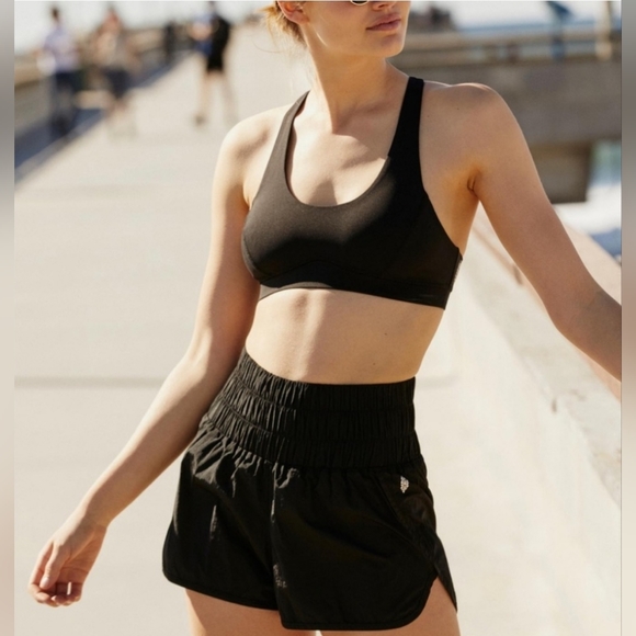 Free People Movment 'The Way Home' shorts - Picture 5 of 6